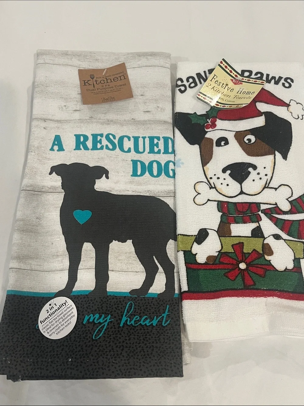 A Rescued Dog stole my heart & Santa paws Kitchen Towel set 4x  NWT